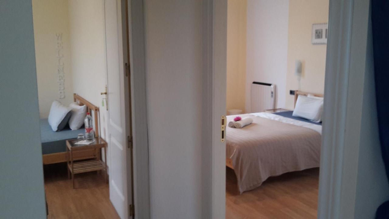 Chalet Trolio Bed & Breakfast Alhendin Bagian luar foto