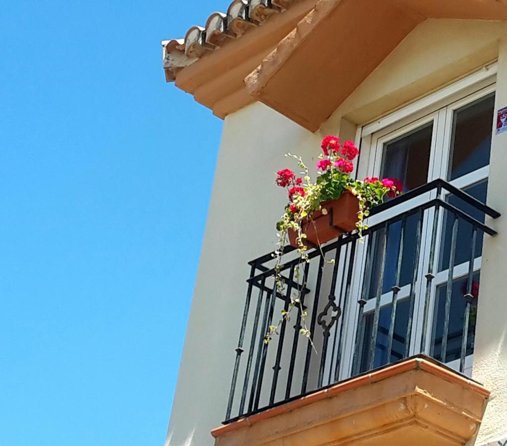Chalet Trolio Bed & Breakfast Alhendin Bagian luar foto